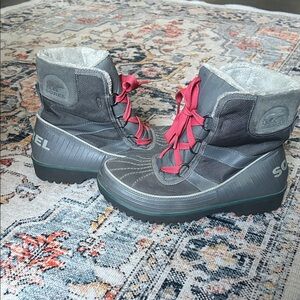 Sorel Charcoal Boots with Crimson Laces